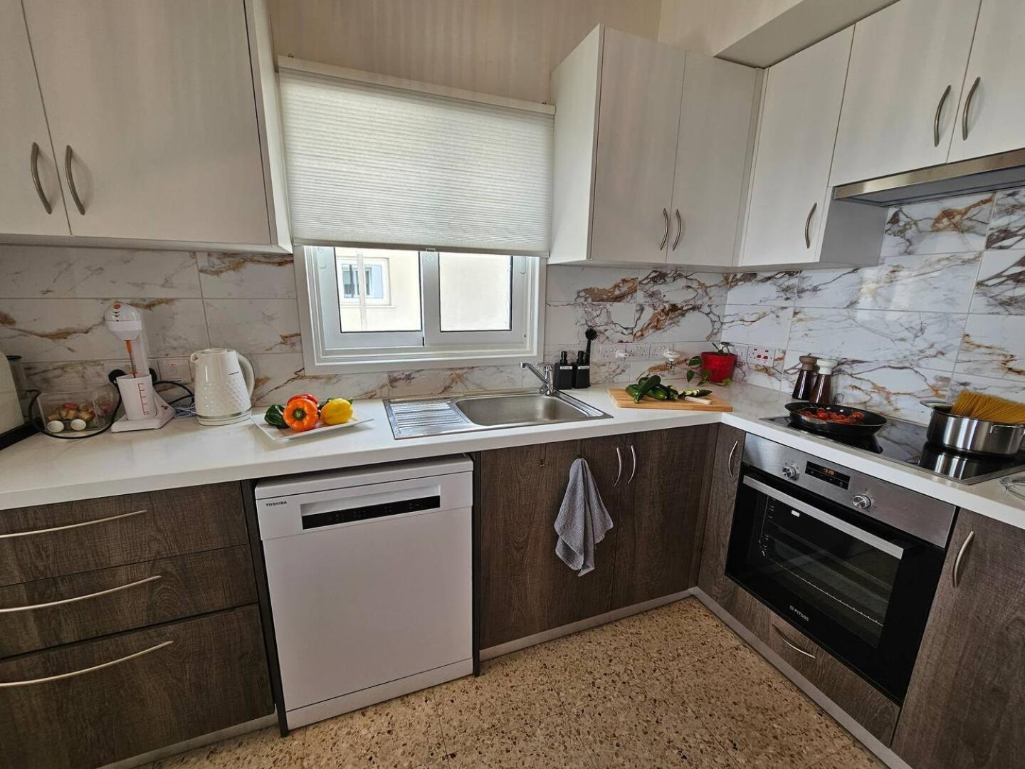 Ammos Beachfront Villa Paradise Ларнака Экстерьер фото
