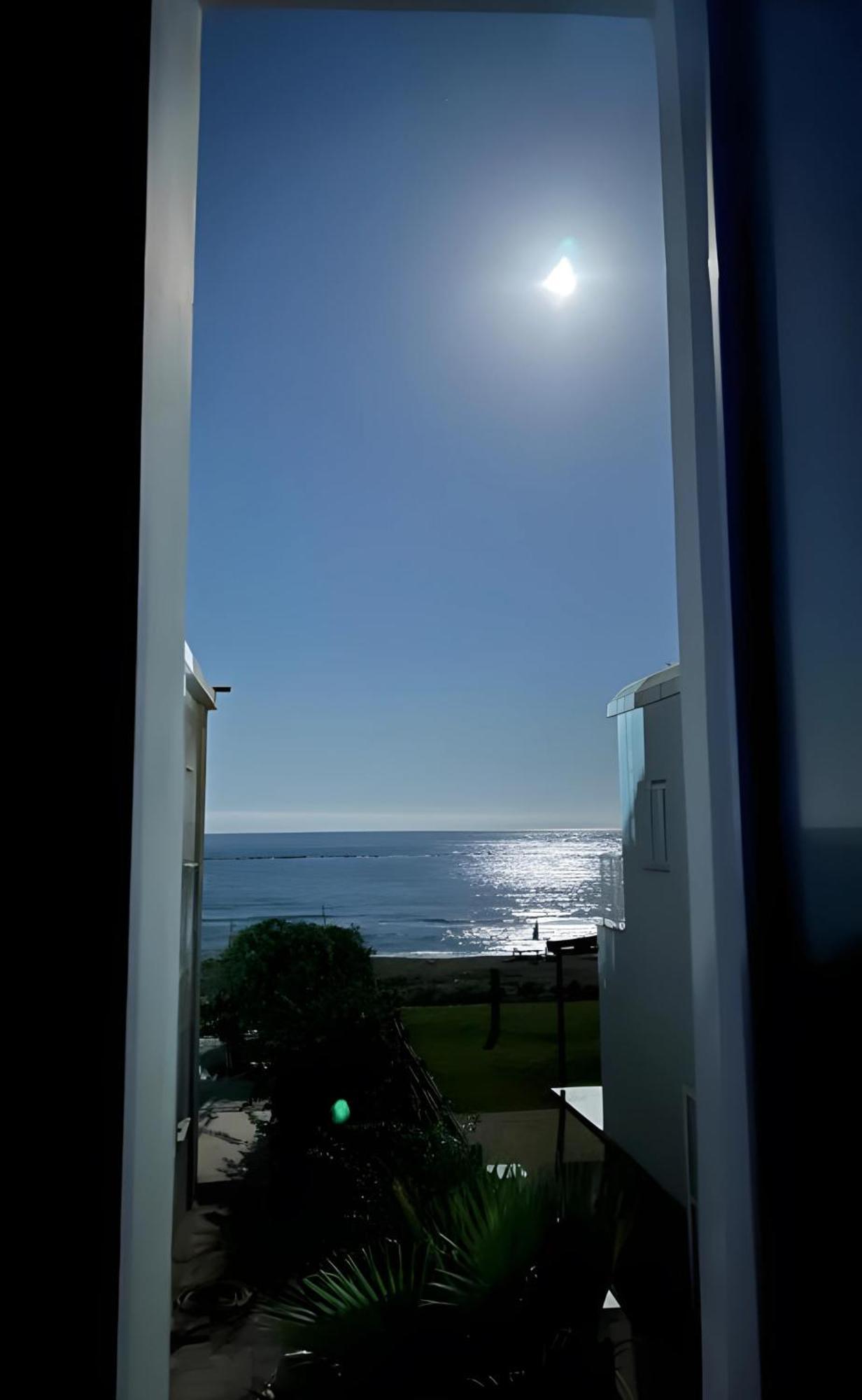 Ammos Beachfront Villa Paradise Ларнака Экстерьер фото